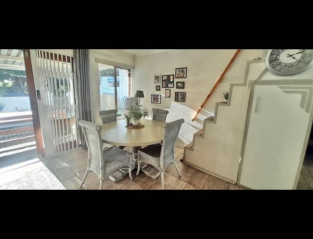 2 BEDROOM TOWNHOUSE FOR SALE IN PARADISE BEACH